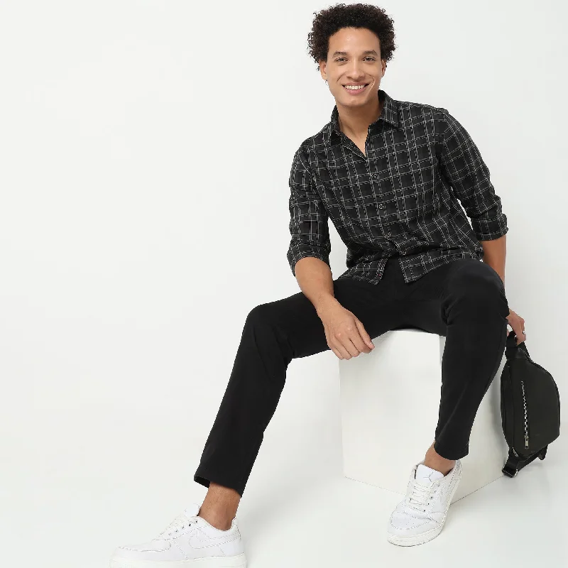 Weekend Deals That Please Extra Fine Twill™ - Premium Fine 60's Cotton - Yarn Dyed LA Finish - Regular Fit Checkered Shirt