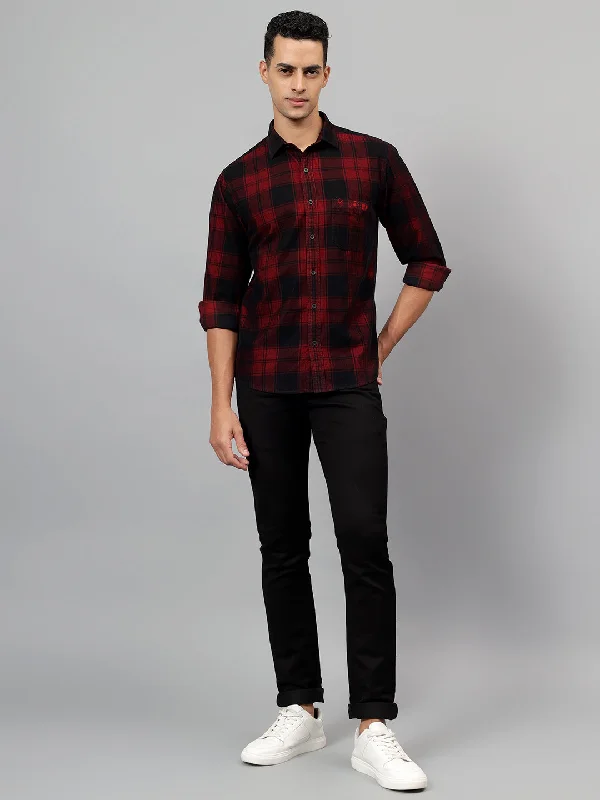 Instant Savings Men's Maroon Checked Casual Full Sleeves Shirt