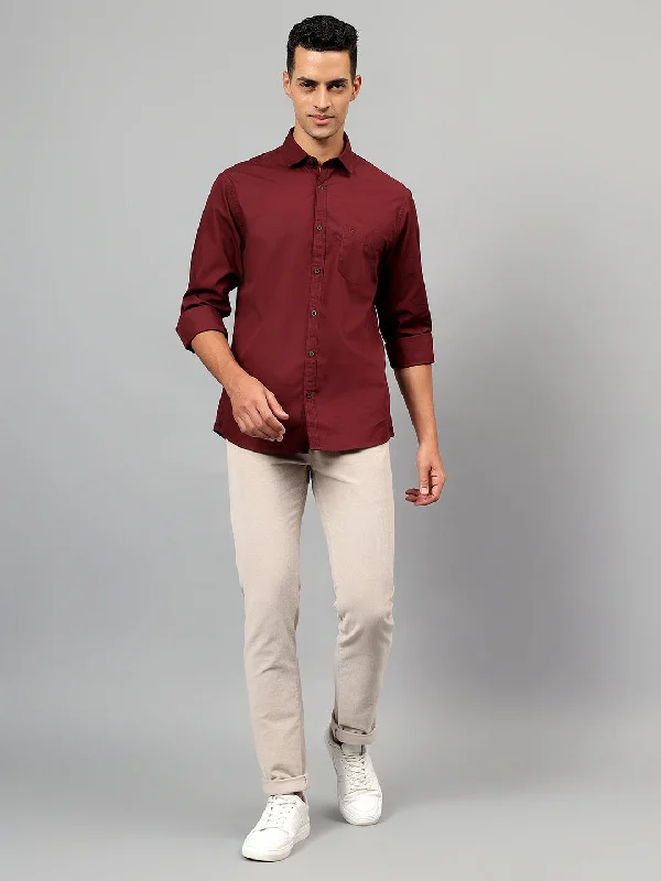Weekend Bargains to Cherish Men's Maroon Solid Casual Full Sleeves Shirt
