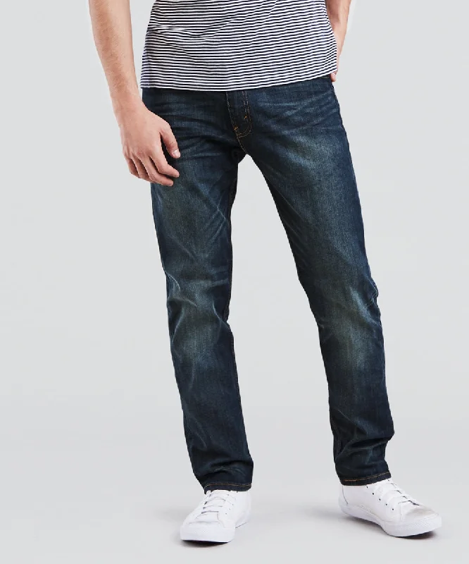 Daily Deals Levi's Men's 502 Taper Fit Jeans - Rosefinch