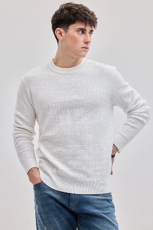 Year-End Clearance White Knitted Sweater