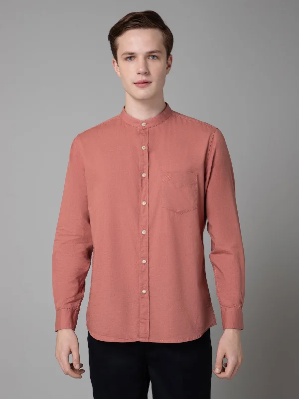 Weekend Wonders Await! Men's Peach Casual Plain Full Sleeve Shirt