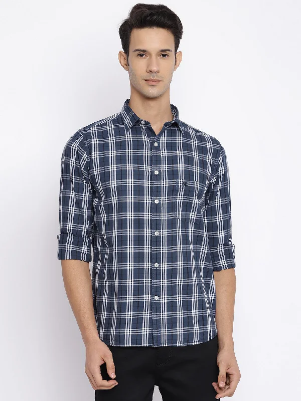 Unwind with Weekend Discounts Men's Dark Grey Casual Medium Checks Full Sleeve Shirt