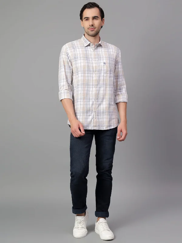 Weekend Savings Spree Men's Beige Checked Full Sleeve Casual Shirt