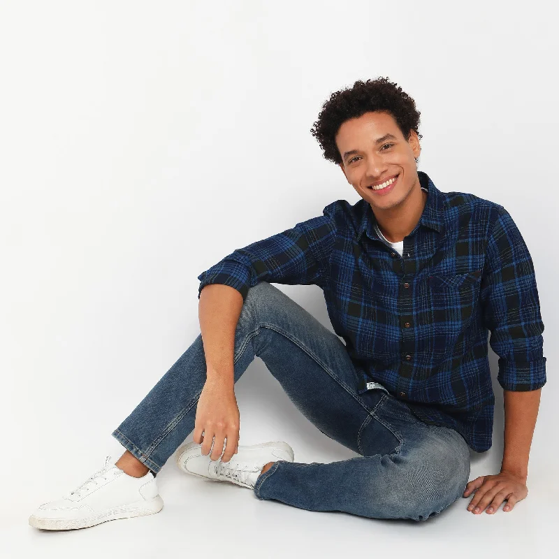 Weekend Offers That Thrill Regular Fit Checkered Shirt