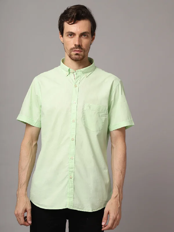 Buy Now Cotton Solid Light Green Half Sleeve Regular Fit Casual Shirt for Men with Pocket