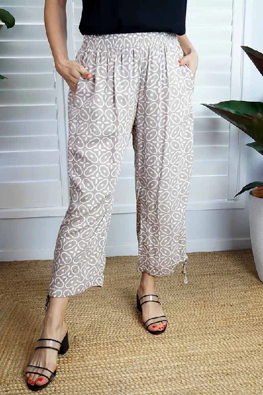 Taupe