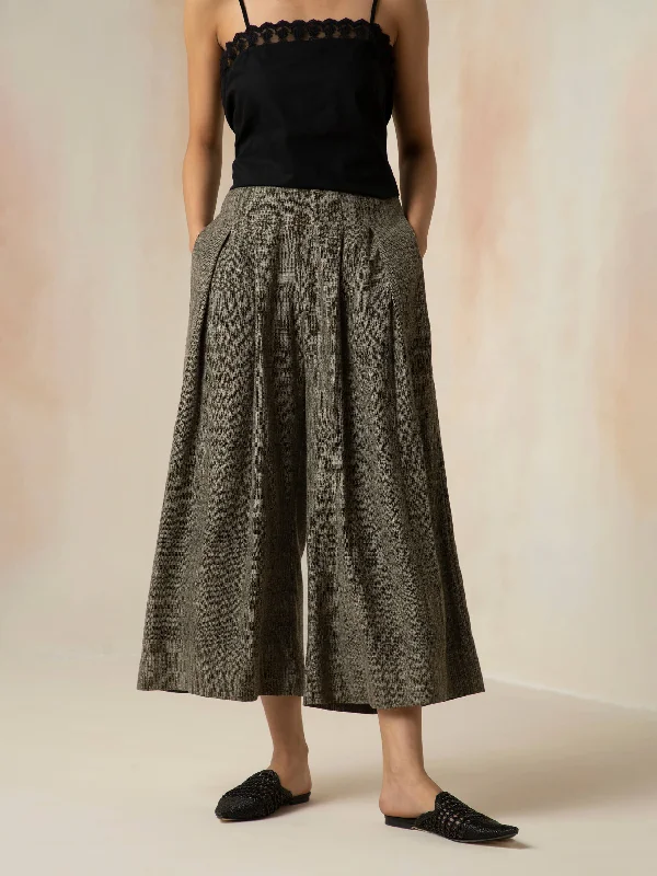 Today's Special Nightingale Pleated Pants