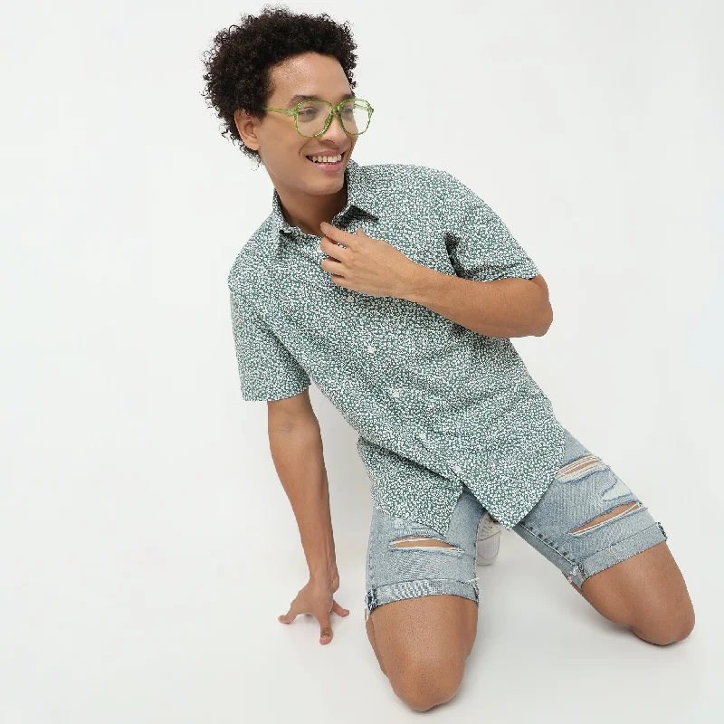 Weekend Offers That Dazzle Regular Fit Printed Shirt