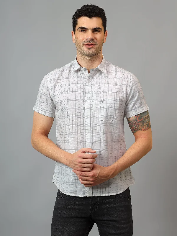 Super Sale Men's White Casual Medium Checks Half sleeve Shirt