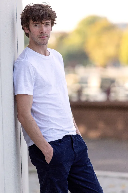 Weekend Bargains to Snag Men's Crew Neck T-Shirt | White