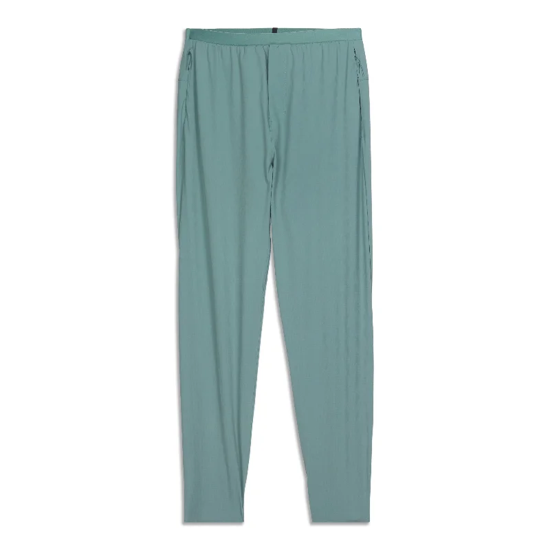 Weekend Offers That Dazzle Run State Jogger - Resale