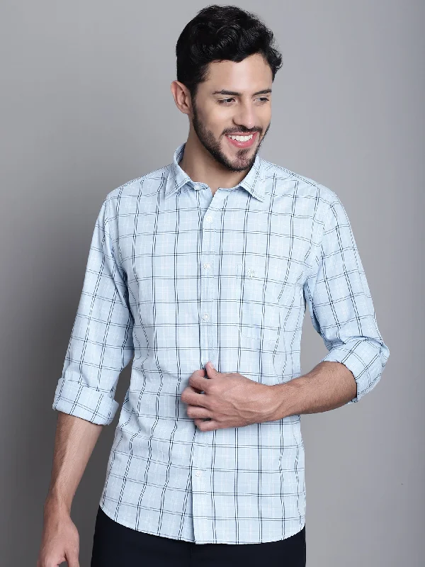 Weekend Savings Delight Men's Light Blue Casual Medium Checks Full Sleeve Shirt
