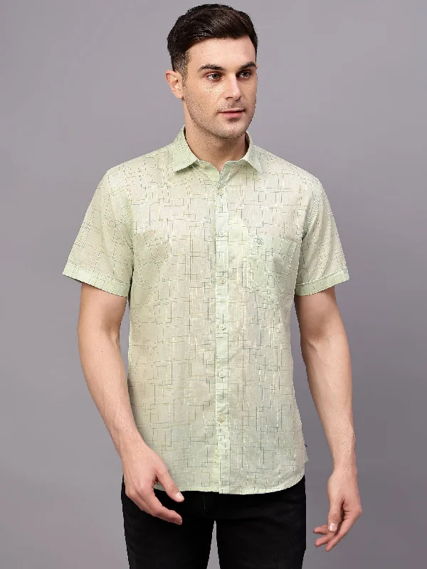 Weekend Offers That Tempt Men's Light Green Casual Geometric Print Half sleeve Shirt