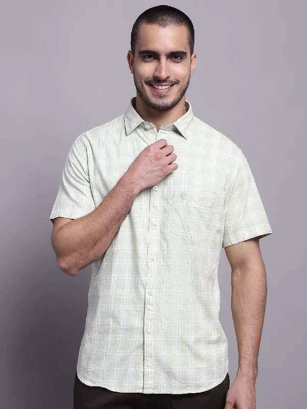 Big Deal Men's Light Green Casual Medium Checks Half Sleeve Shirt