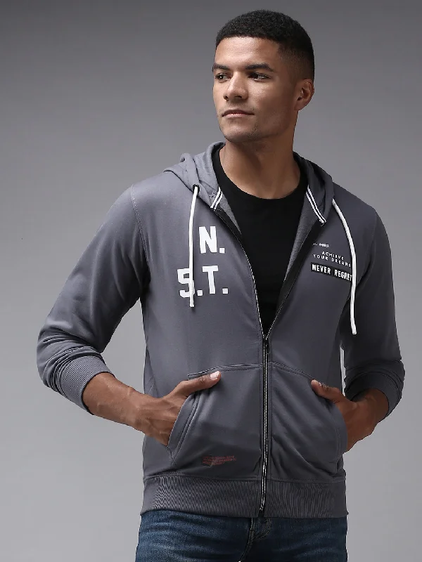 Massive Deals Men Grey Solid Sweatshirt