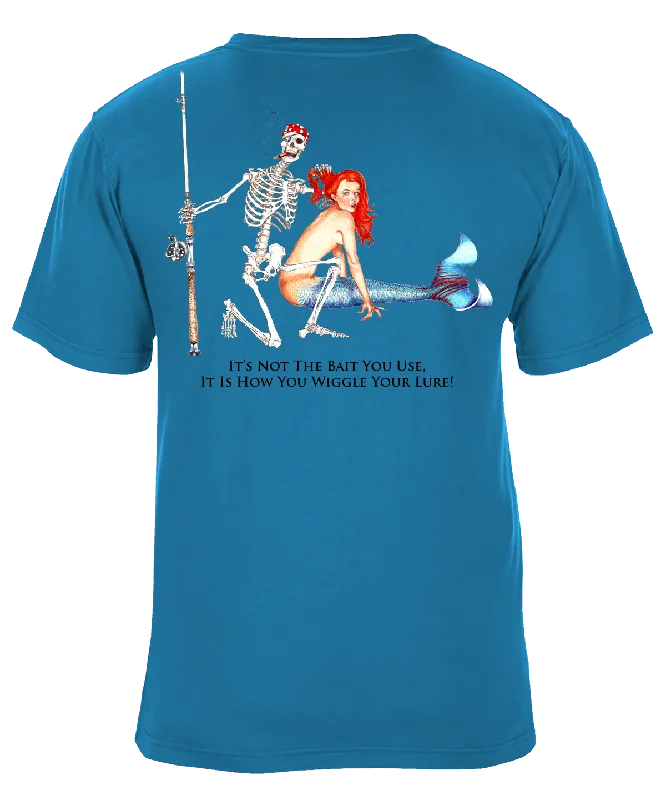 Act Fast Mermaid & The Fisherman  T-Shirt